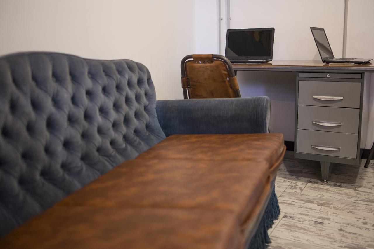 Green River Hostel Куенка Екстер'єр фото