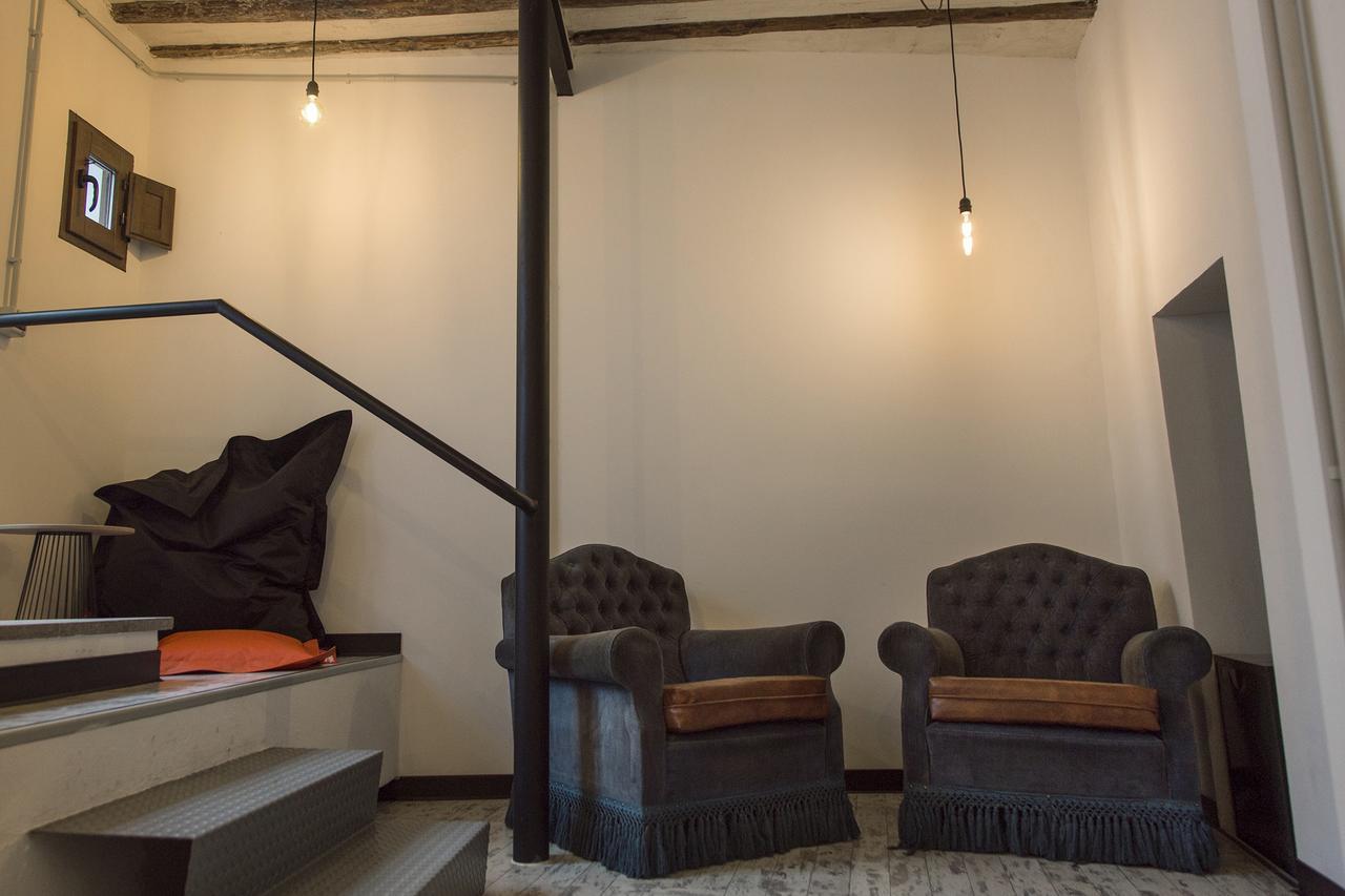 Green River Hostel Куенка Екстер'єр фото