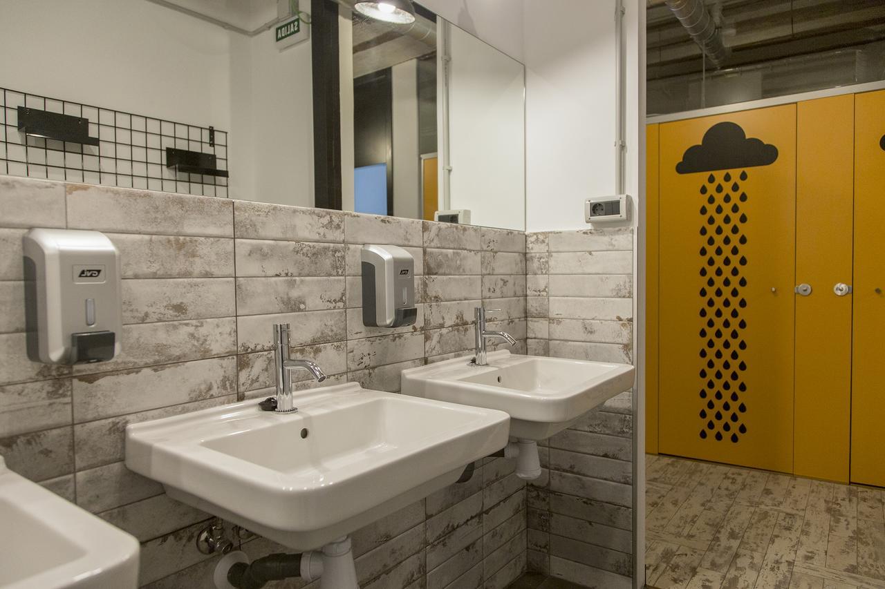 Green River Hostel Куенка Екстер'єр фото