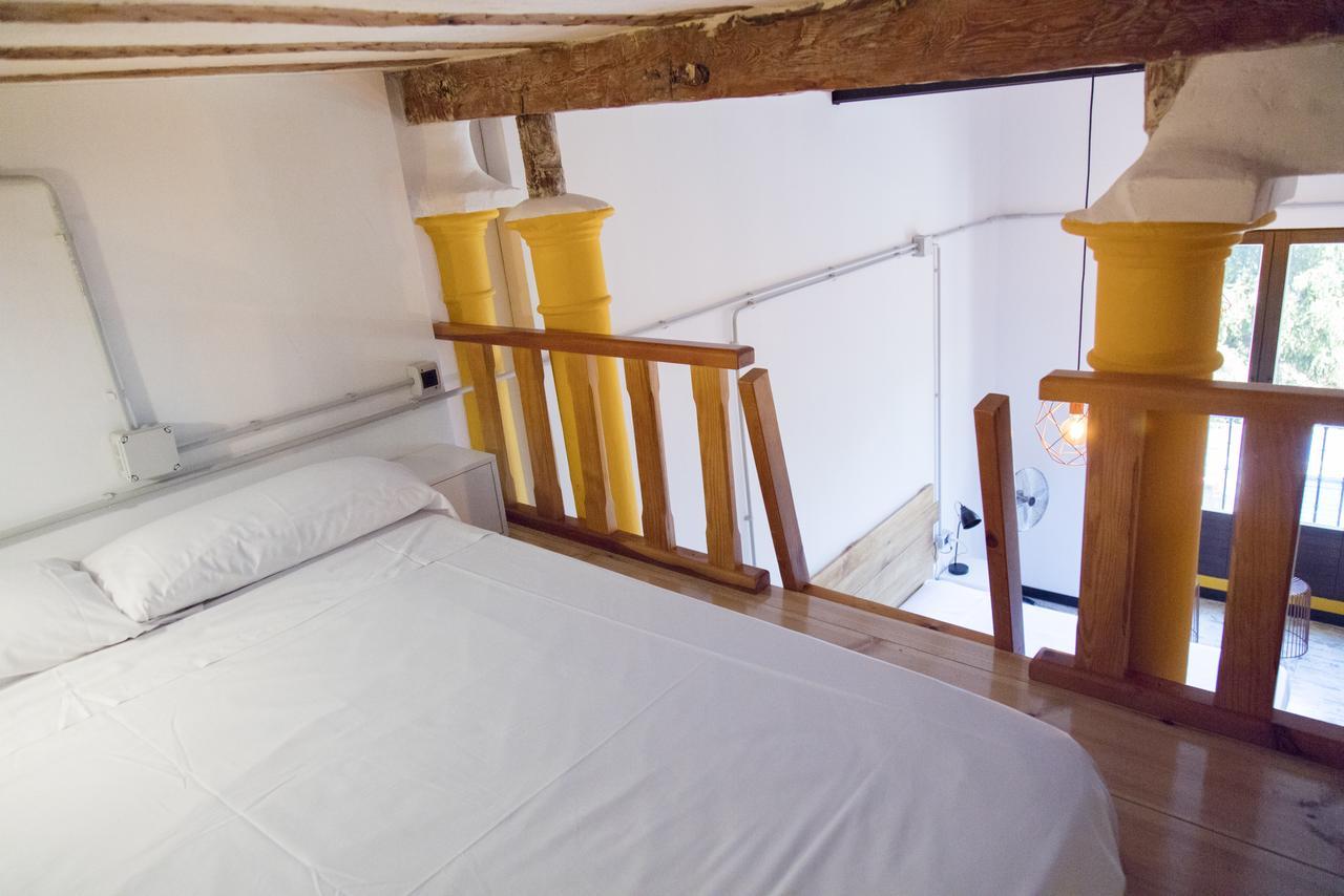 Green River Hostel Куенка Екстер'єр фото